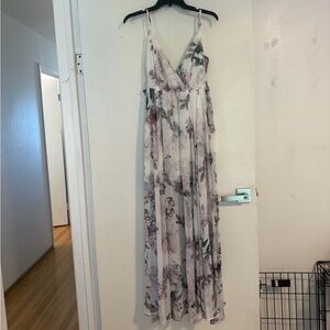 Floral V-Neck Maxi Dress